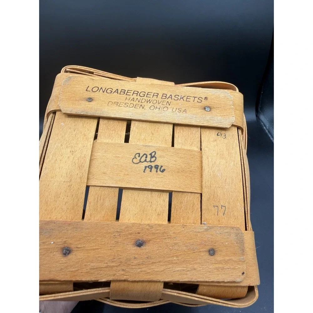 Longaberger 1996 Large Peg Basket 🧺 • Storage • Handwoven Maple